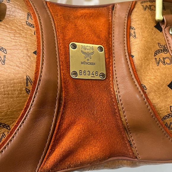 MCM COGNAC VISETOS HANDBAG - Picture 13 of 16